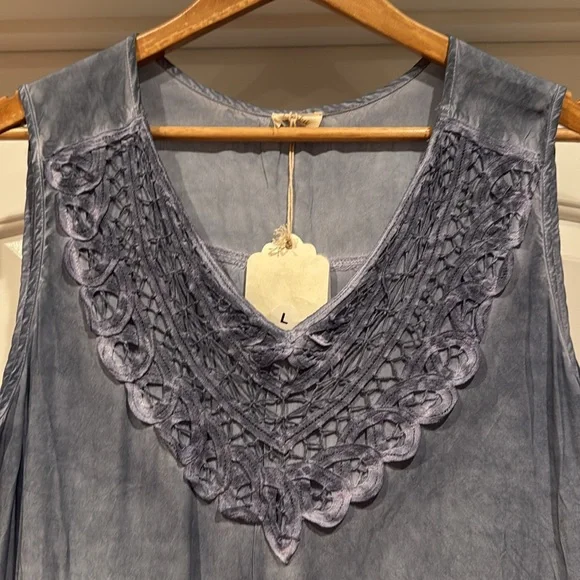 BLUE TIERED SHIFT DRESS size large - Picture 2 of 6